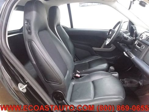 Used 2014 smart fortwo passion image 12