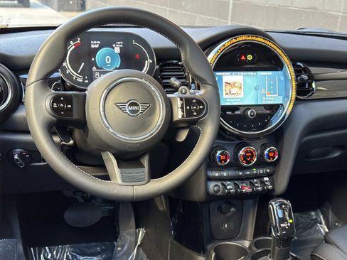 Certified 2023 MINI Cooper S image 22