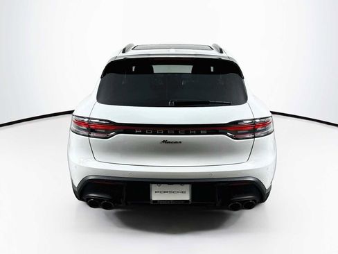 Certified 2026 Porsche Macan AWD/4WD image 10