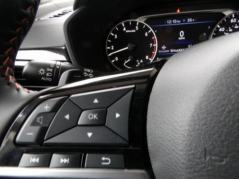 New 2025 Nissan Altima 2.5 SR w/ SR Premium Package image 30