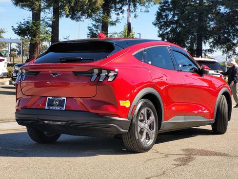 Used 2022 Ford Mustang Mach-E Select w/ Comfort/Technology Package image 4