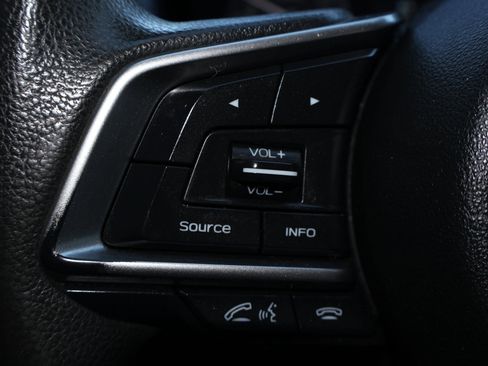 Used 2020 Subaru Impreza 2.0i image 23