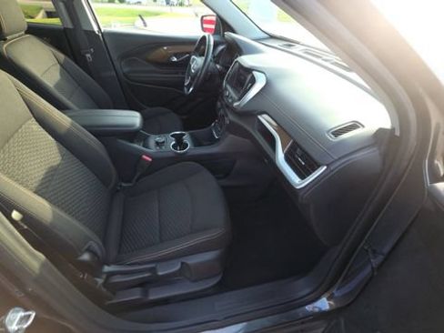 Used 2020 GMC Terrain SLE w/ Driver Convenience Package FWD image 29