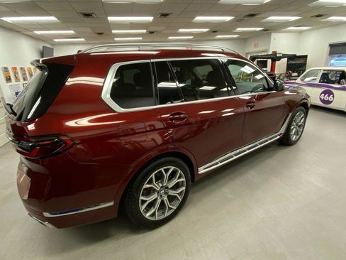Used 2024 BMW X7 xDrive40i image 24