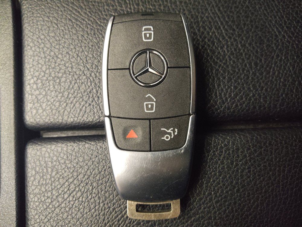 Used 2020 Mercedes-Benz A 220 w/ Premium Package image 32