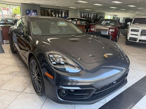 Used 2023 Porsche Panamera 4 AWD/4WD image 4