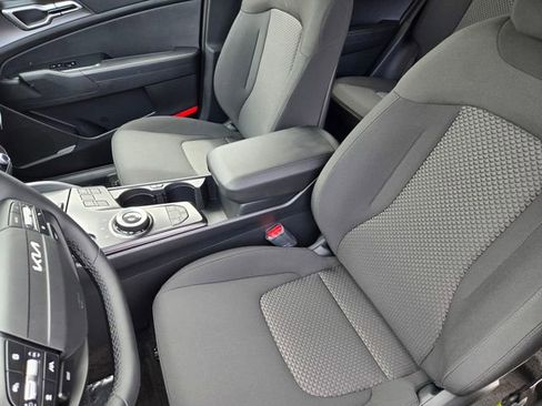 New 2026 Kia Sportage S AWD/4WD image 17