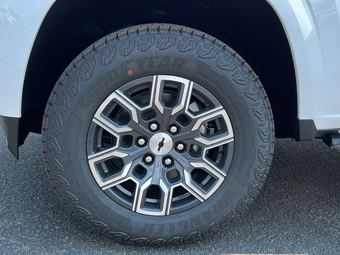 New 2026 Chevrolet Colorado Z71 image 11