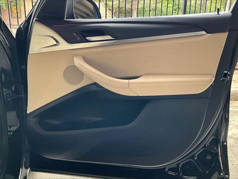 Used 2023 BMW X3 sDrive30i w/ Premium Package image 22