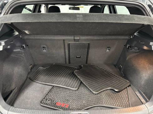 Used 2016 Volkswagen Golf image 28