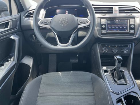 Used 2023 Volkswagen Tiguan S FWD image 9