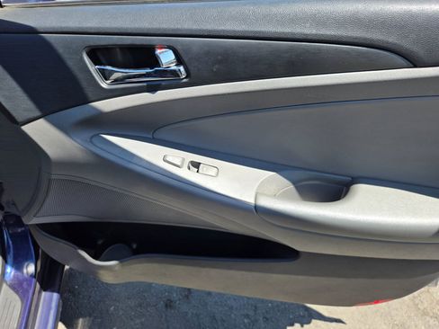 Used 2013 Hyundai Sonata GLS w/ Popular Equipment Pkg FWD image 11