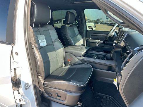 Used 2025 RAM 2500 Limited image 25