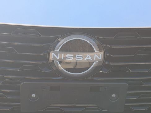 Used 2024 Nissan Sentra SR w/ SR Premium Package image 31