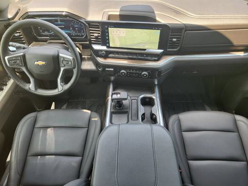 Used 2025 Chevrolet Silverado 1500 LT w/ Texas Edition Plus RWD image 29