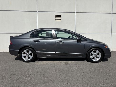 Used 2010 Honda Civic LX-S image 2