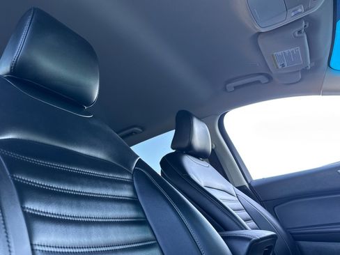 Used 2022 Ford Edge SEL image 26