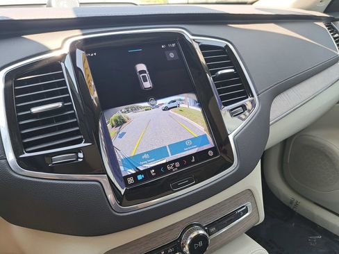 Used 2023 Volvo XC90 T8 Ultimate w/ Protection Package Premier image 12