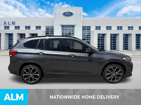 Used 2020 BMW X1 sDrive28i w/ Premium Package FWD image 4