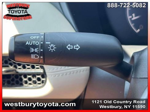 Used 2024 Honda HR-V LX image 26