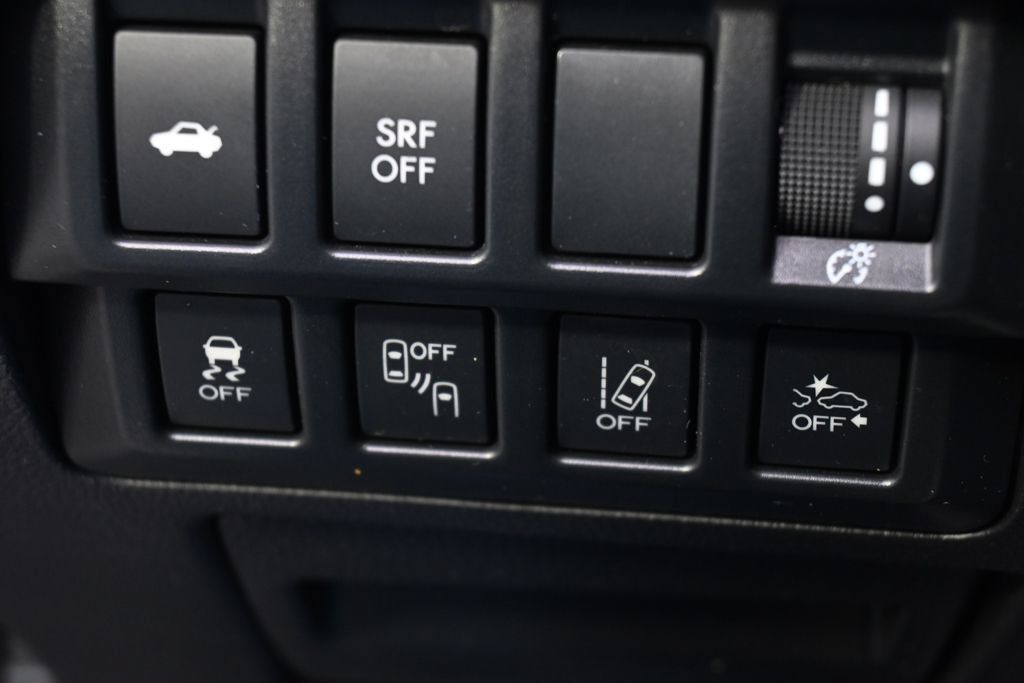 Used 2017 Subaru Legacy 3.6R Limited AWD/4WD image 25