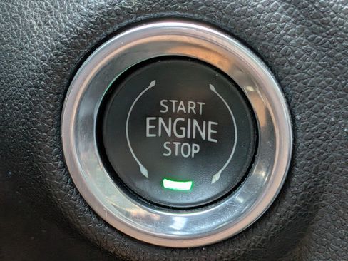 Used 2019 Chevrolet Silverado 1500 LT w/ All-Star Edition AWD/4WD image 30
