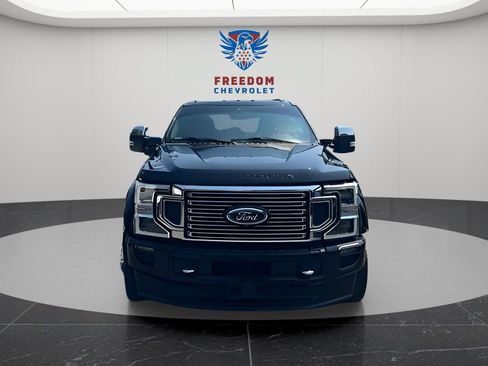 Used 2022 Ford F450 Platinum w/ FX4 Off-Road Package AWD/4WD image 7