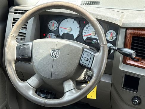 Used 2006 Dodge Ram 3500 Truck SLT w/ Quad Cab Big Horn Value Group image 15
