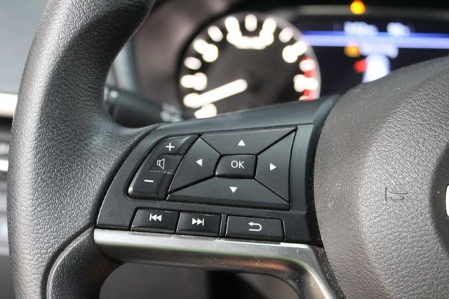 Used 2019 Nissan Altima 2.5 S AWD/4WD image 16