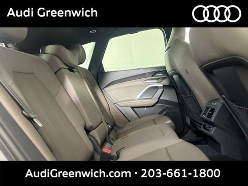 Used 2025 Audi Q5 Premium Plus w/ Premium Plus AWD/4WD image 16