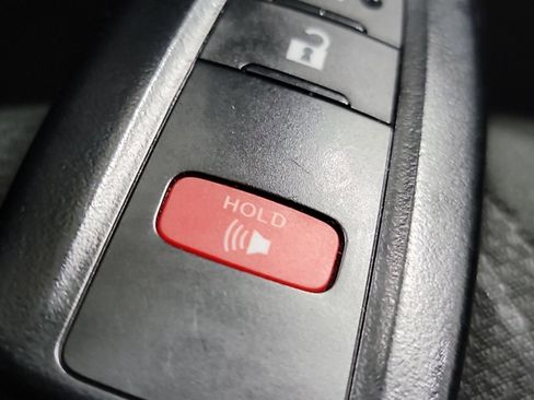 Used 2023 Toyota RAV4 XLE AWD/4WD image 31