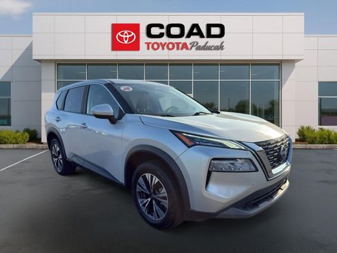 Used 2023 Nissan Rogue SV FWD image 7