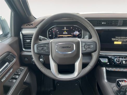 New 2026 GMC Sierra 1500 Denali w/ Denali Reserve Package image 12