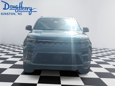 New 2026 Jeep Grand Wagoneer Limited w/ Premium Group II AWD/4WD image 8