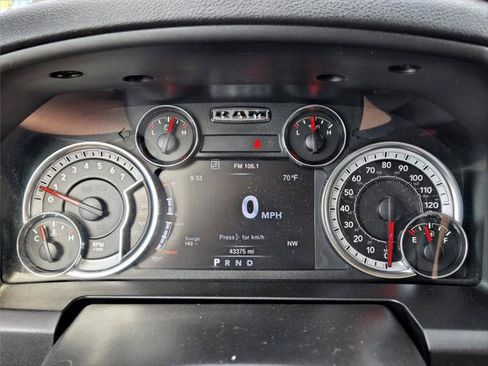 Certified 2023 RAM 1500 Classic SLT w/ Trailer & Traction Group AWD/4WD image 23