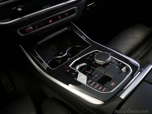 Certified 2023 BMW X7 xDrive40i w/ M Sport Package image 27