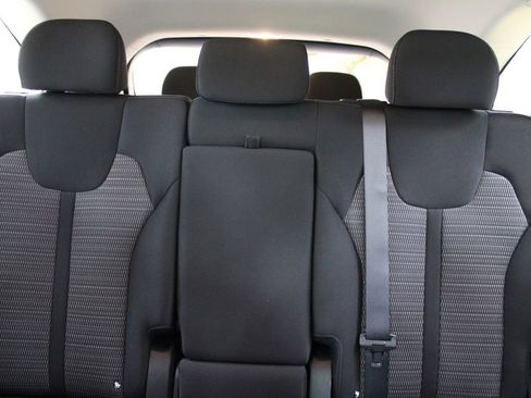 New 2026 Kia Sorento LX FWD image 46