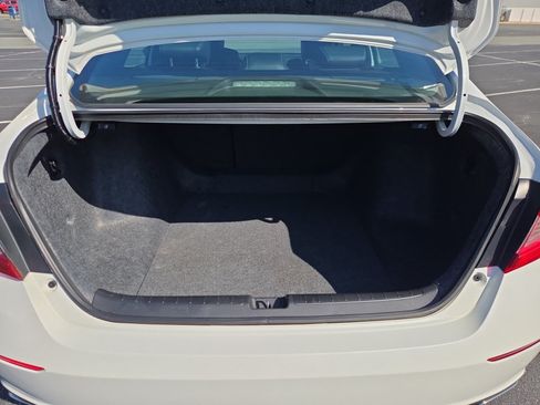 Used 2021 Honda Accord Sport image 19