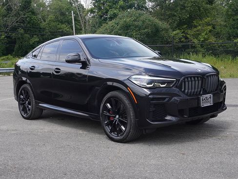 Used 2022 BMW X6 xDrive40i w/ M Sport Package AWD/4WD image 59
