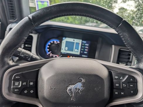 Used 2023 Ford Bronco Outer Banks AWD/4WD image 25