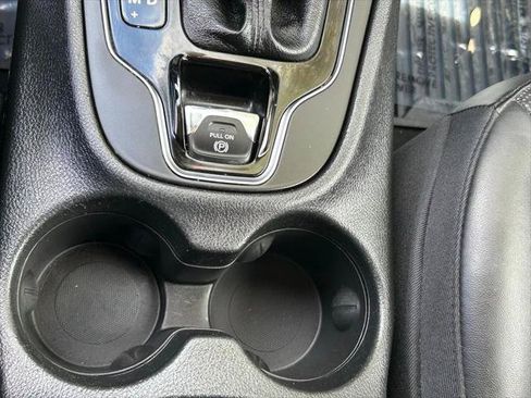 Certified 2019 Jeep Cherokee Limited FWD image 21