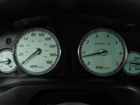 Used 2006 Chrysler 300 SRT8 w/ SRT Option Group II RWD image 17