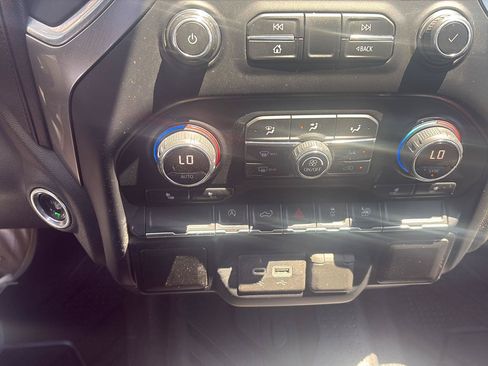 Used 2019 Chevrolet Silverado 1500 RST w/ All-Star Edition RWD image 22