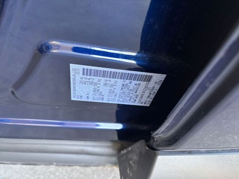 Used 2025 Nissan Rogue SV FWD image 31
