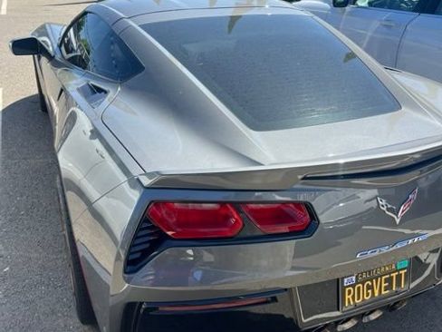 Used 2016 Chevrolet Corvette Stingray Coupe RWD image 9