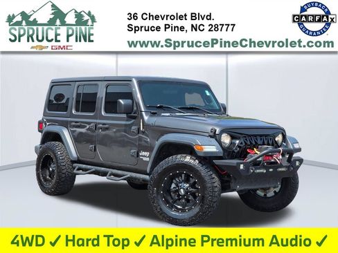 Used 2018 Jeep Wrangler Unlimited Sport S AWD/4WD image 1