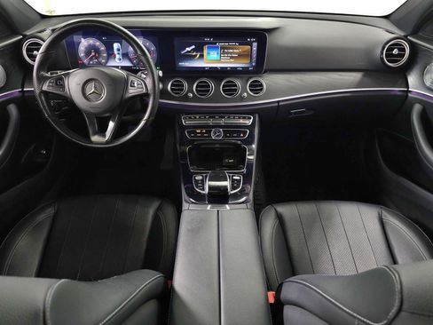 Used 2017 Mercedes-Benz E 300 4MATIC image 11