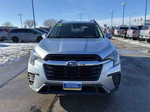 Used 2024 Subaru Ascent Premium w/ Convenience Package image 9