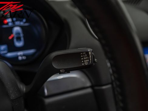 Used 2017 Porsche 718 Boxster S image 39