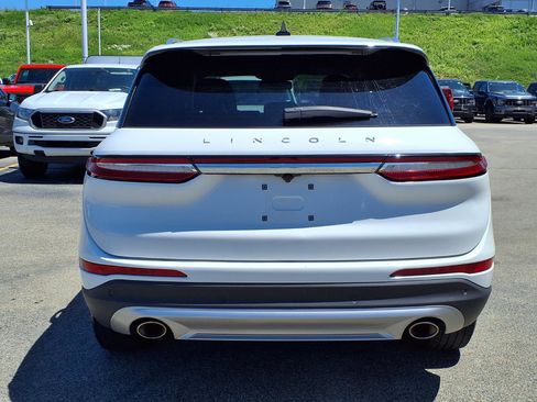 Used 2022 Lincoln Corsair AWD w/ Equipment Group 101A image 3